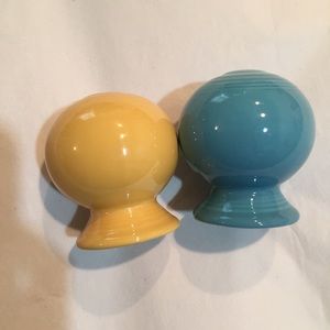 🌵BOGO🌵Fiesta turquoise yellow salt pepper shaker